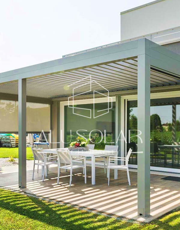 Pergola bioclimatique rétractable